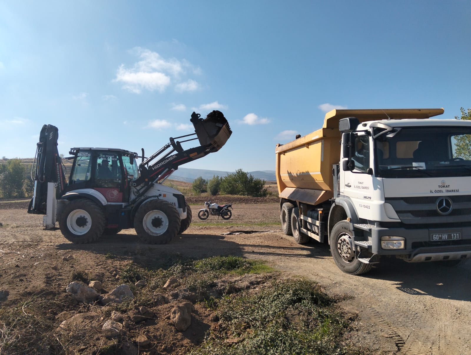 Yol, Altyapı ve Su Çalışmalarımız (G33g9h0XkAAG6z4.jpg)